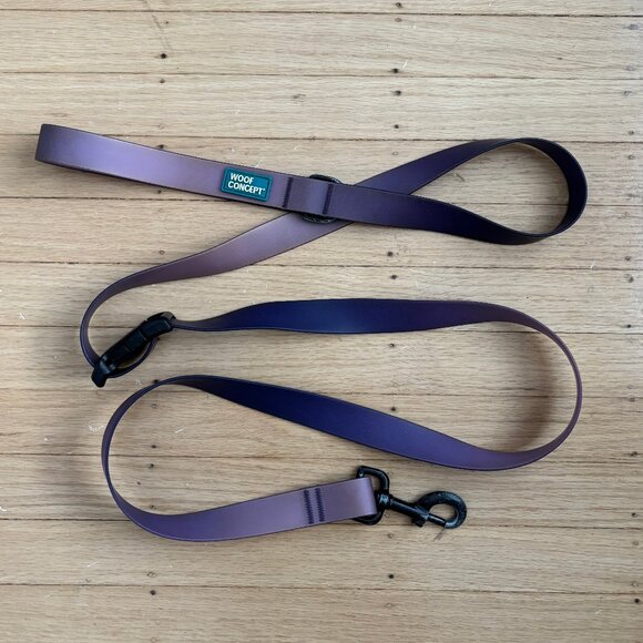 Waterproof Dog Leash Size L in Purple Ombre by "Woof Concept" - Picture 1 of 9